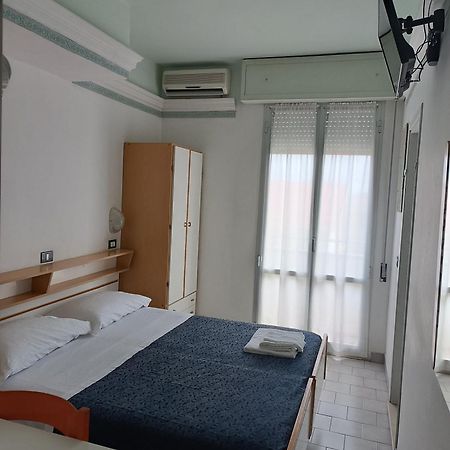 Hotel Augustus Gatteo a Mare Eksteriør billede