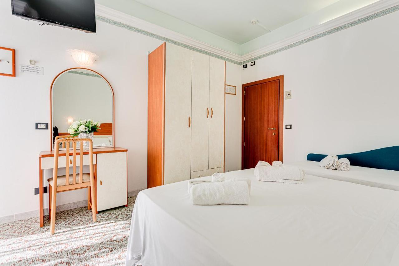 Hotel Augustus Gatteo a Mare Eksteriør billede